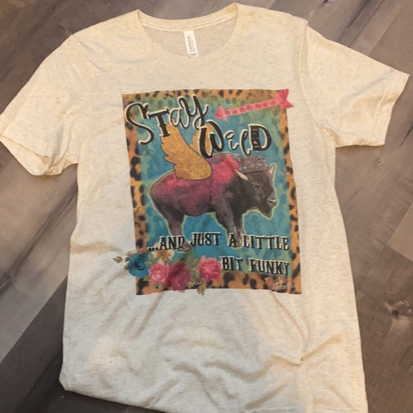 Cute bison t-shirt - Picture 2 of 3